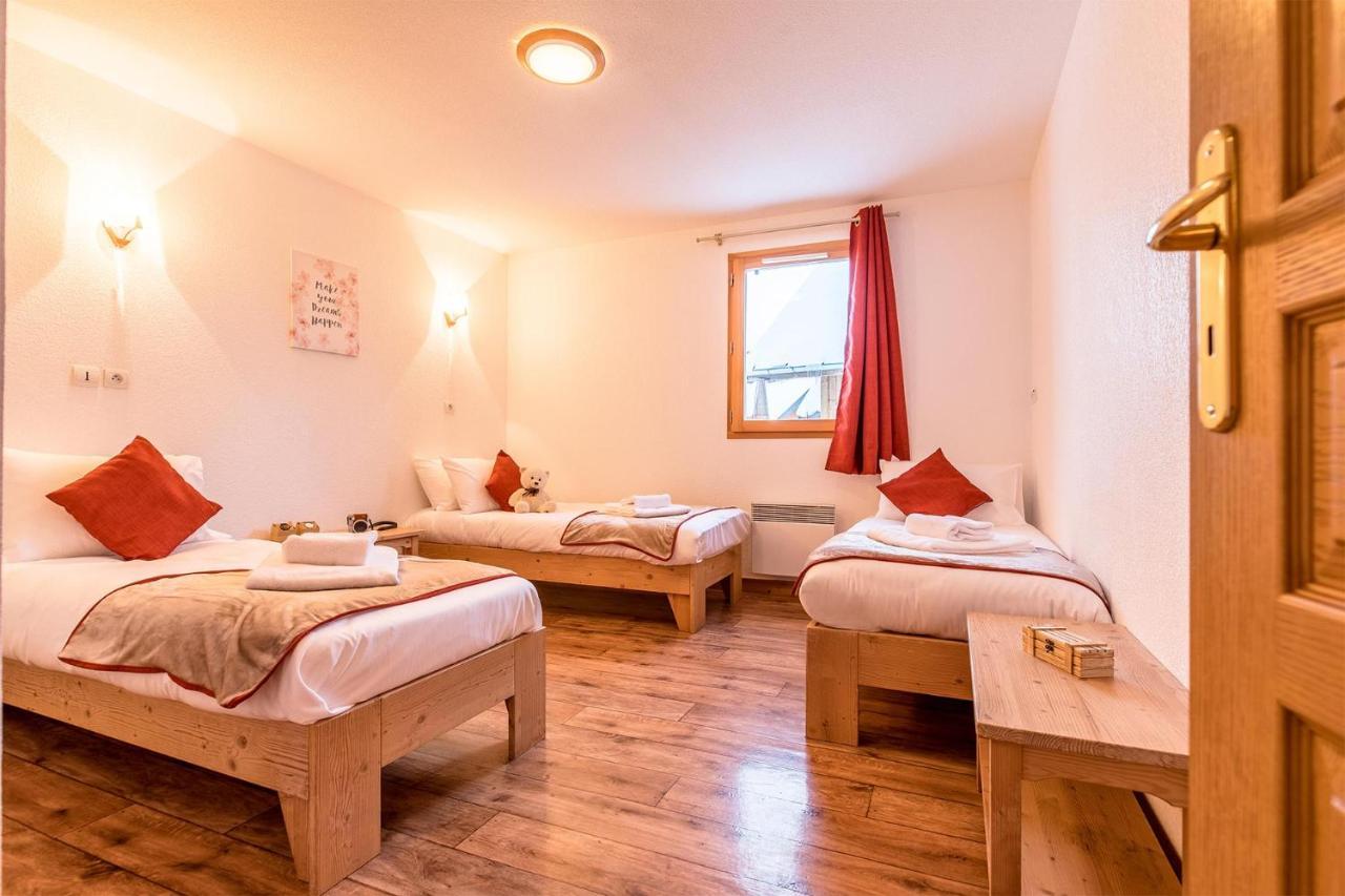 Madame Vacances Les Chalets Du Berger Premium*** La Féclaz Eksteriør billede