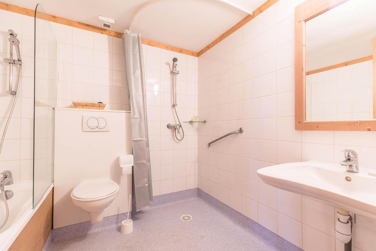 Madame Vacances Les Chalets Du Berger Premium*** La Féclaz Eksteriør billede